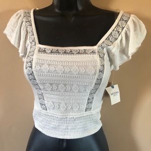 Lace detail Crop top